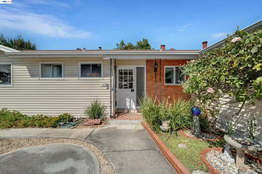 327 Kingston Ave, Martinez, CA 94553 - #3