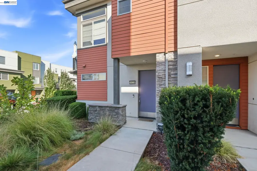 29226 Hub Lane, Hayward, CA 94544 - #3