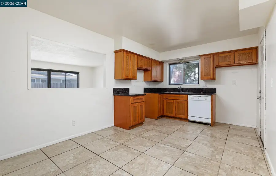7366 21st St, Sacramento, CA 95822 - #3