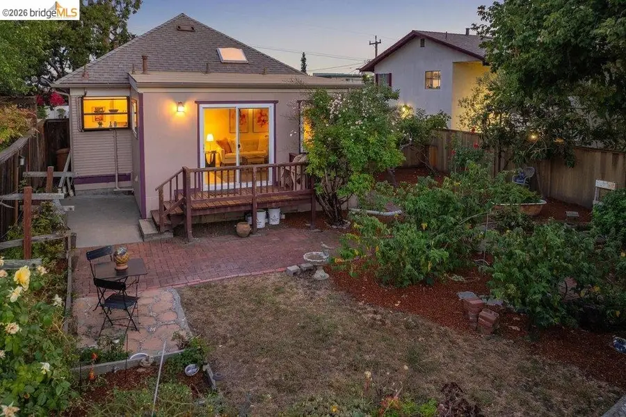 3621 Rhoda Ave, Oakland, CA 94602 - #3