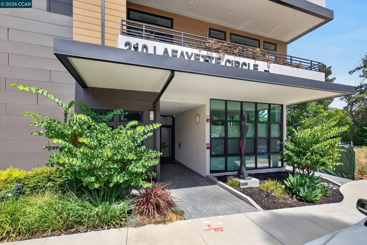 210 Lafayette Cir #302, Lafayette, CA 94549 - #1