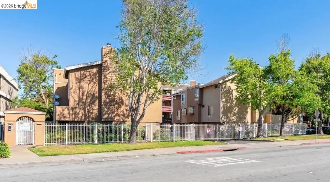 2121 Vale Rd #17, San Pablo, CA 94806 - #1
