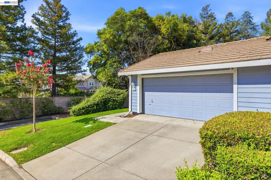 3897 Inverness Cmn, Livermore, CA 94551 - #3