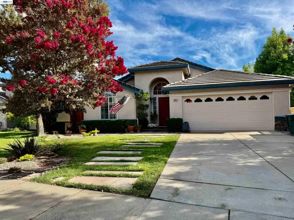 8051 Canyon Creek Cir, Pleasanton, CA 94588