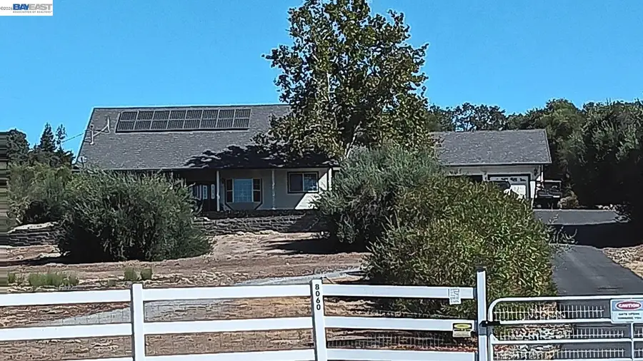 8060 Chardonnay Pl, Valley Springs, CA 95252 - #3