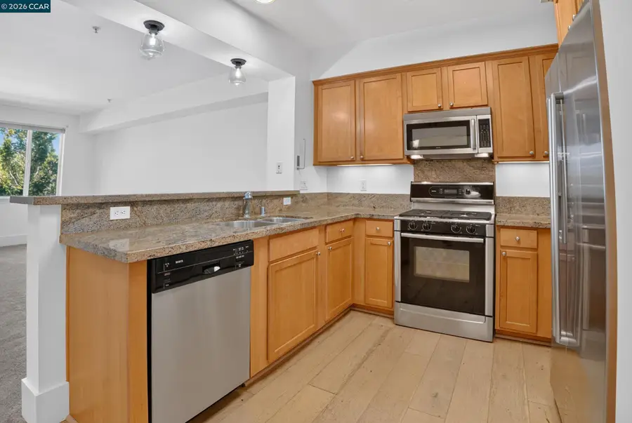 1310 Creekside Dr #206, Walnut Creek, CA 94596 - #3