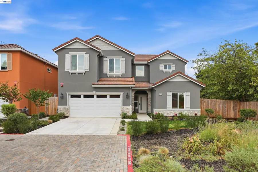 2722 Cowell Rd, Concord, CA 94518 - #2