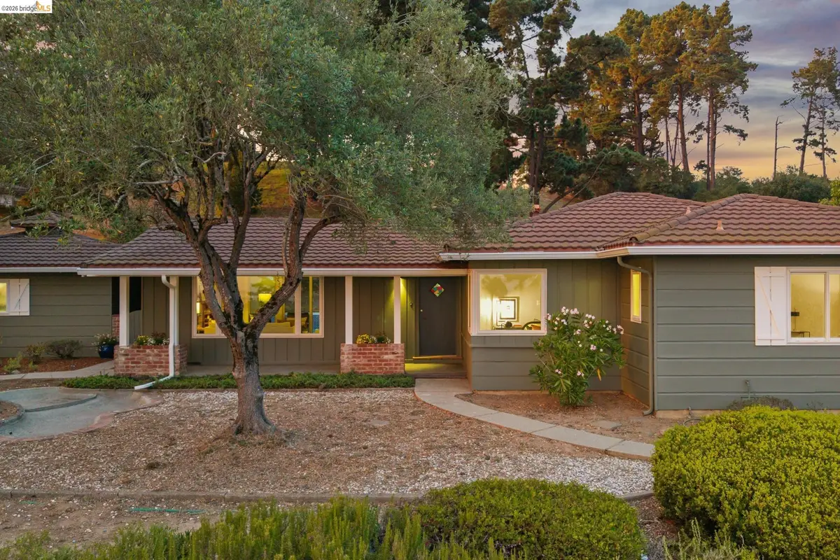 13474 Skyline Blvd, Oakland, CA 94619 - #1