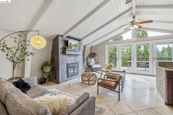 19933 Pine Mountain Dr., Groveland, CA 95321