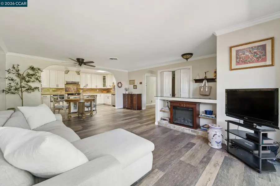 2037 Ptarmigan Dr #2, Walnut Creek, CA 94595 - #2