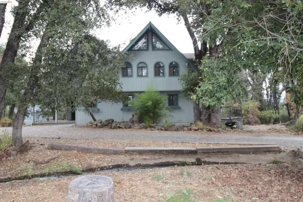 17280 Monte Grande, Soulsbyville, CA 95372