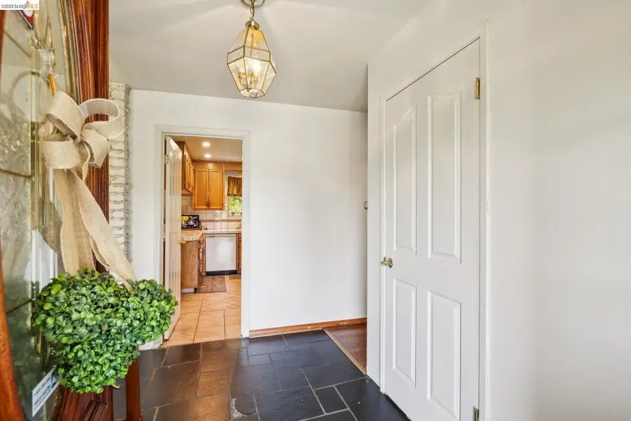 11233 Monan St, Oakland, CA 94605 - #3