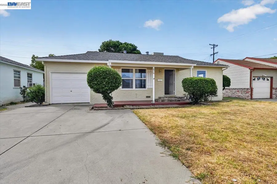 476 E Barrymore St, Stockton, CA 95204 - #2