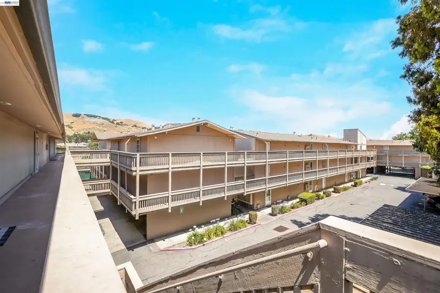 260 Industrial Pkwy #47, Hayward, CA 94544 - #3