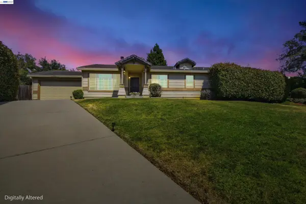 3369 Tea Rose Drive, El Dorado Hills, CA 95762