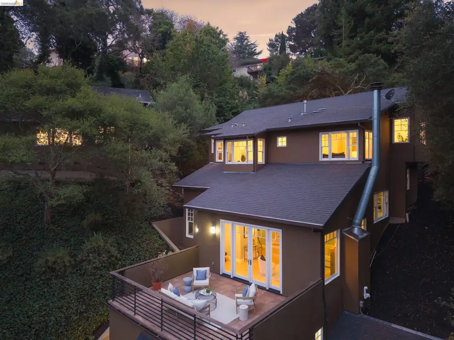 695 Florence, Oakland, CA 94618 - #2