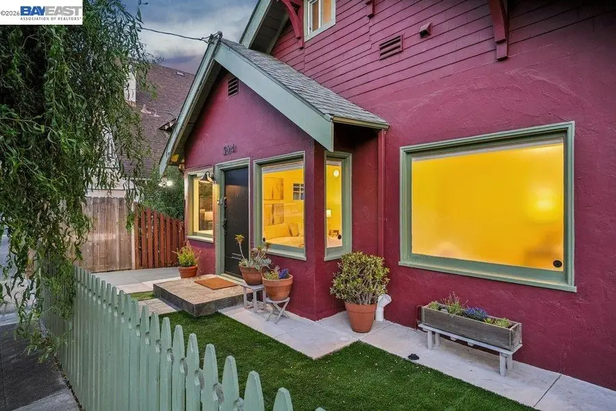 364 Lester Ave, Oakland, CA 94606 - #2