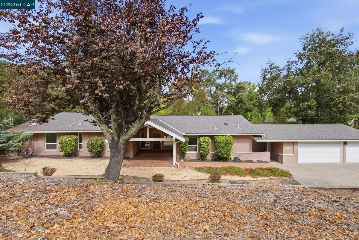 220 Hemme Ave, Alamo, CA 94507 - #1