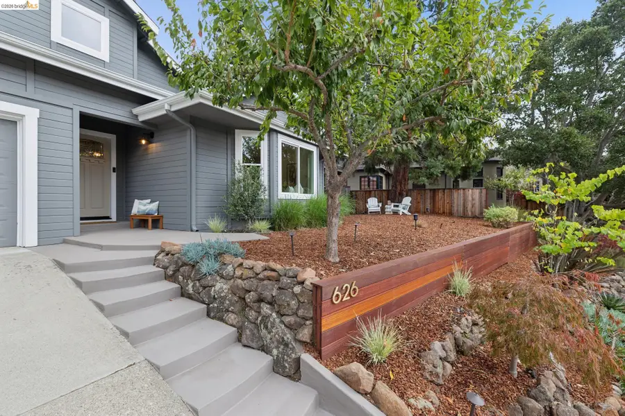 626 Caldwell Rd, Oakland, CA 94611 - #3