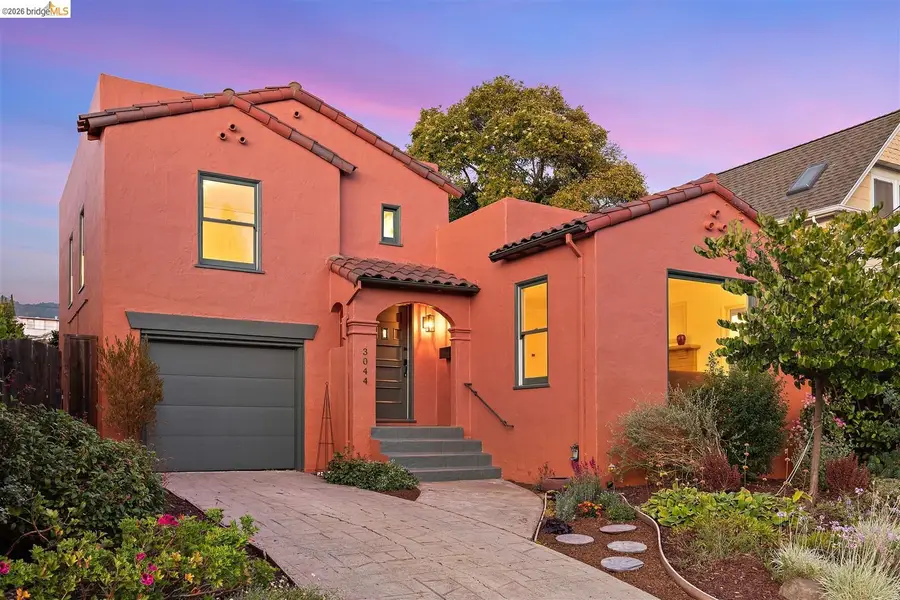 3044 Dakota St, Oakland, CA 94602 - #2