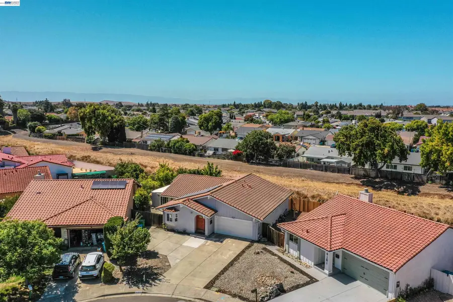 4167 Sunflower Ct, Union City, CA 94587 - #3