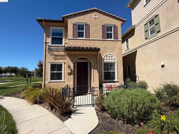 806 Queen Palm Ln, Brentwood, CA 94513
