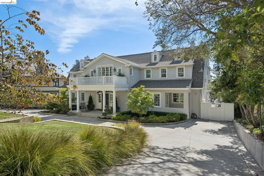 331 Hillside Ave, Piedmont, CA 94611 - #2