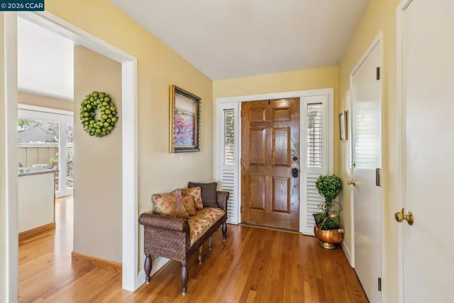 1652 Siskiyou Dr, Walnut Creek, CA 94598 - #3