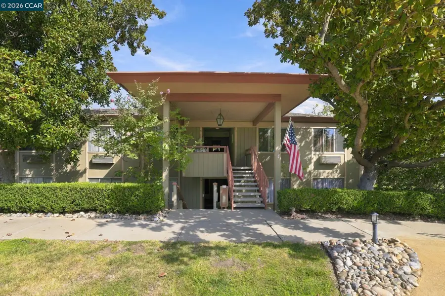 1138 Skycrest Dr #8, Walnut Creek, CA 94595 - #2
