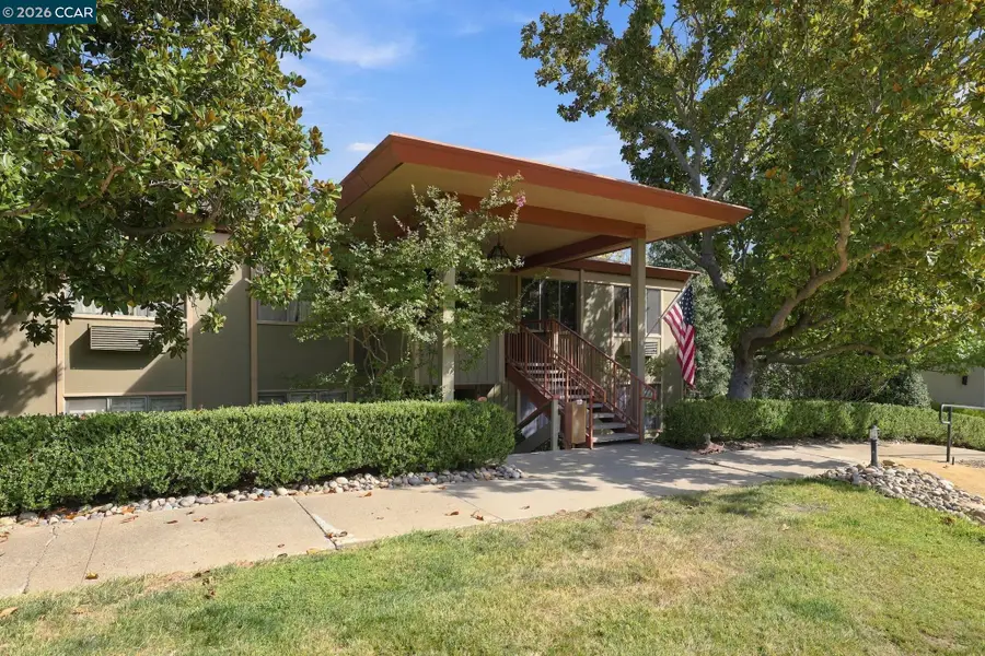 1138 Skycrest Dr #8, Walnut Creek, CA 94595 - #3
