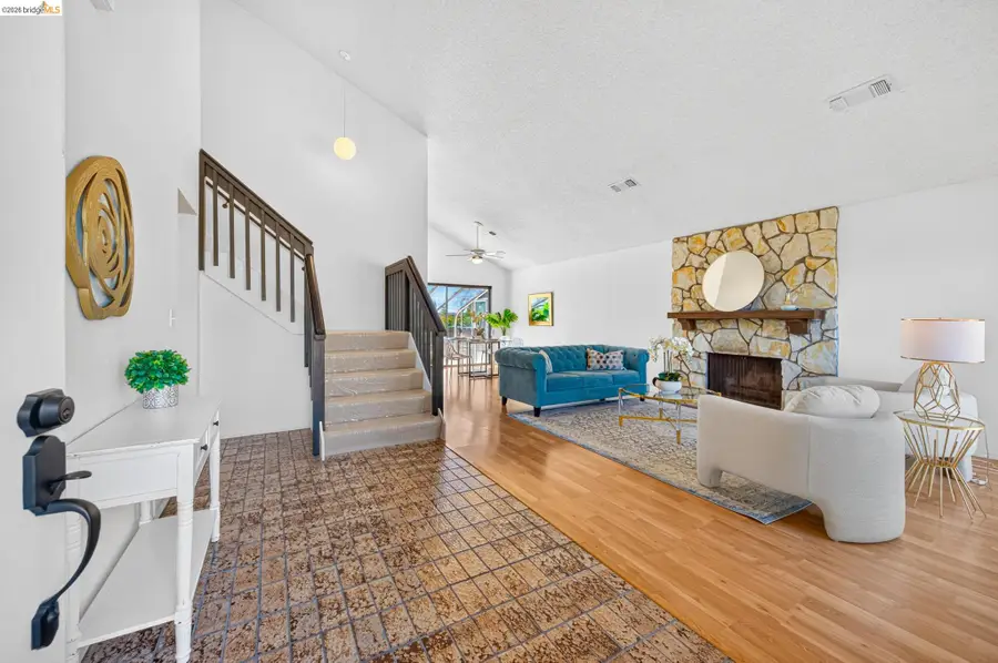 362 W Seaview Dr, Benicia, CA 94510 - #3