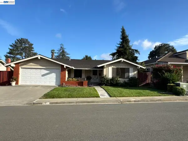 7918 Hillsboro Ct, Pleasanton, CA 94588