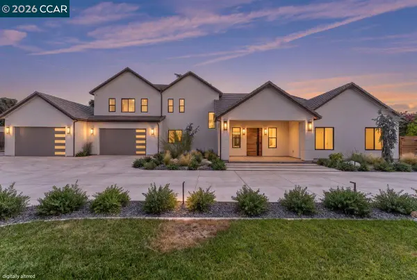 8232 Lee Dr, Citrus Heights, CA 95610
