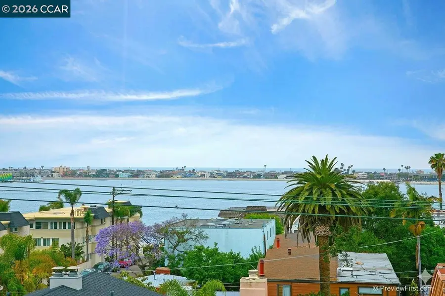 3937 Haines St, San Diego, CA 92109 - #2