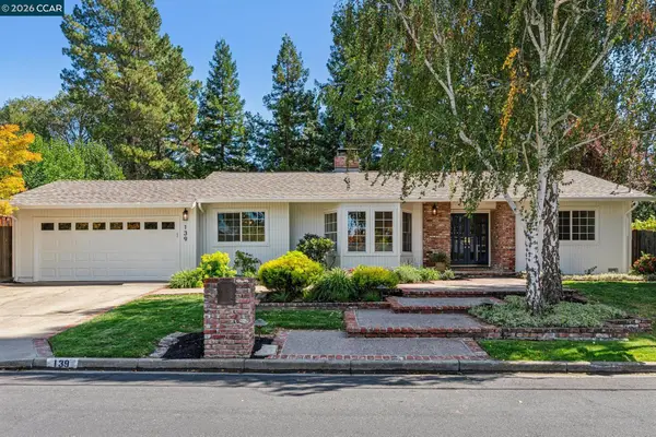 139 Hodges Dr, Moraga, CA 94556