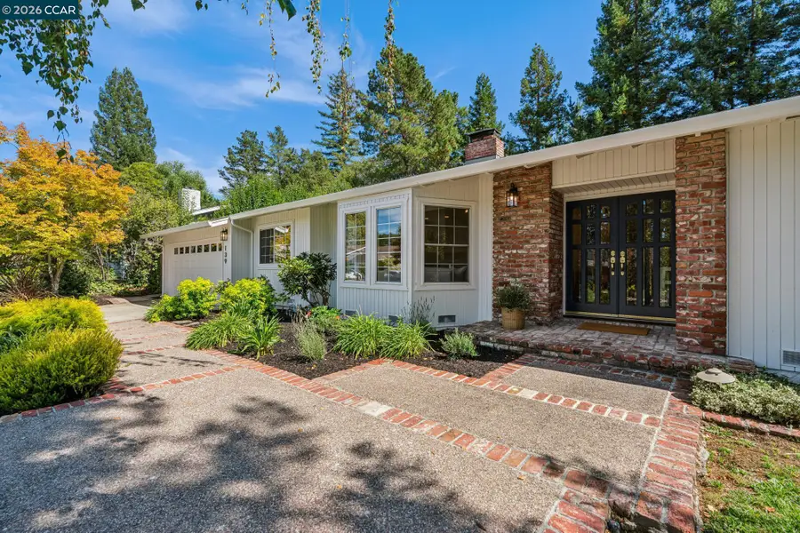 139 Hodges Dr, Moraga, CA 94556 - #2