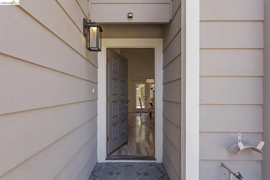 2239 Southwest Ct, Martinez, CA 94553 - #2