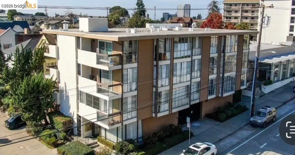 4099 Howe St #102, Oakland, CA 94611 - #1