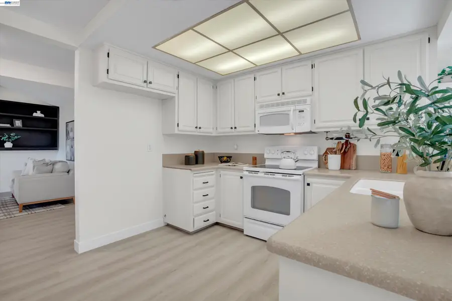 3444 Spartan Way, Sacramento, CA 95826 - #2