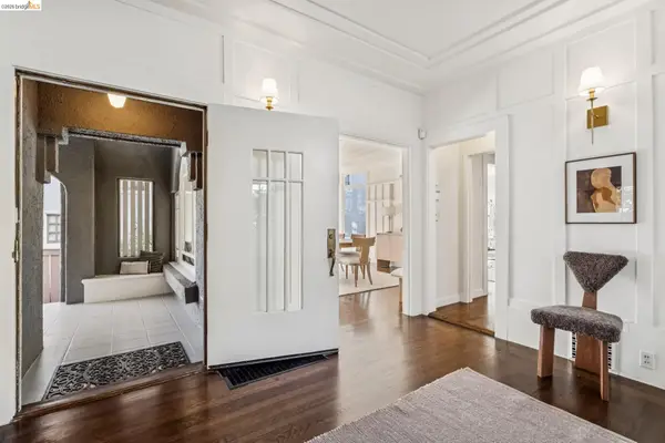 2710 Claremont Blvd., Berkeley, CA 94705