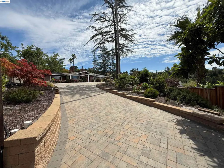 116 Coral Dr, Orinda, CA 94563 - #3