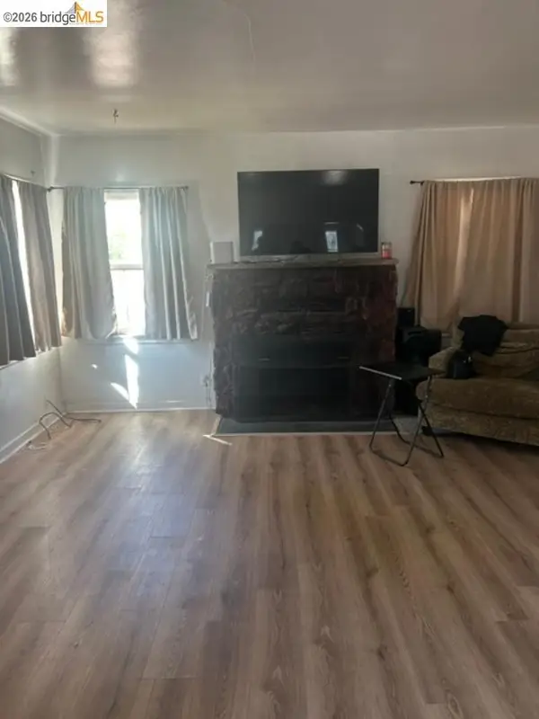 1231 Arcade Blvd, Sacramento, CA 95815