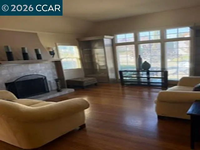 5421 Brann St, Oakland, CA 94619 - #2