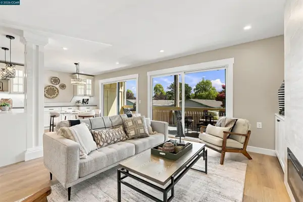 2501 Pine Knoll Dr #10, Walnut Creek, CA 94595
