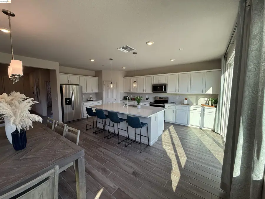 613 Channel Cir., Oakley, CA 94561 - #2