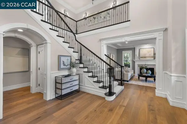 28 Kimberley Pl, Alamo, CA 94507