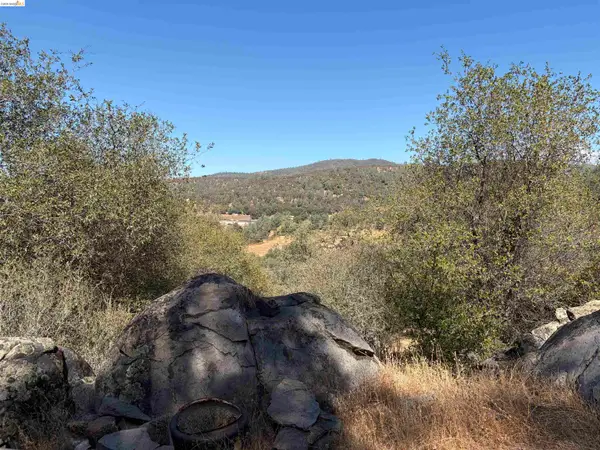 13643 Terrace Dr, Sonora, CA 95370