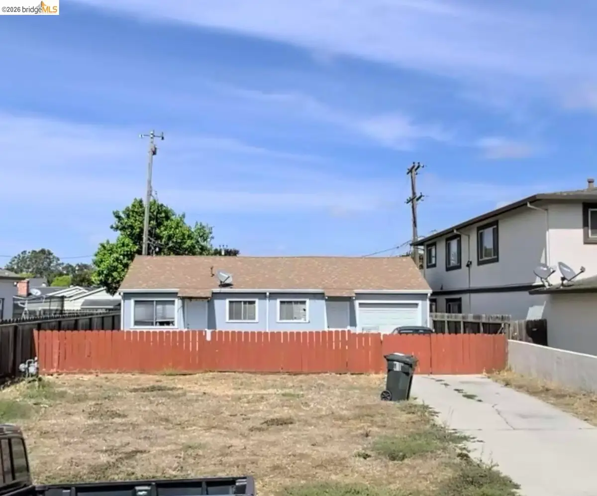 251 E Romie Ln, Salinas, CA 93901 - #1