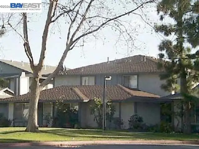 533 Spring Road #23, Moorpark, CA 93021 - #1
