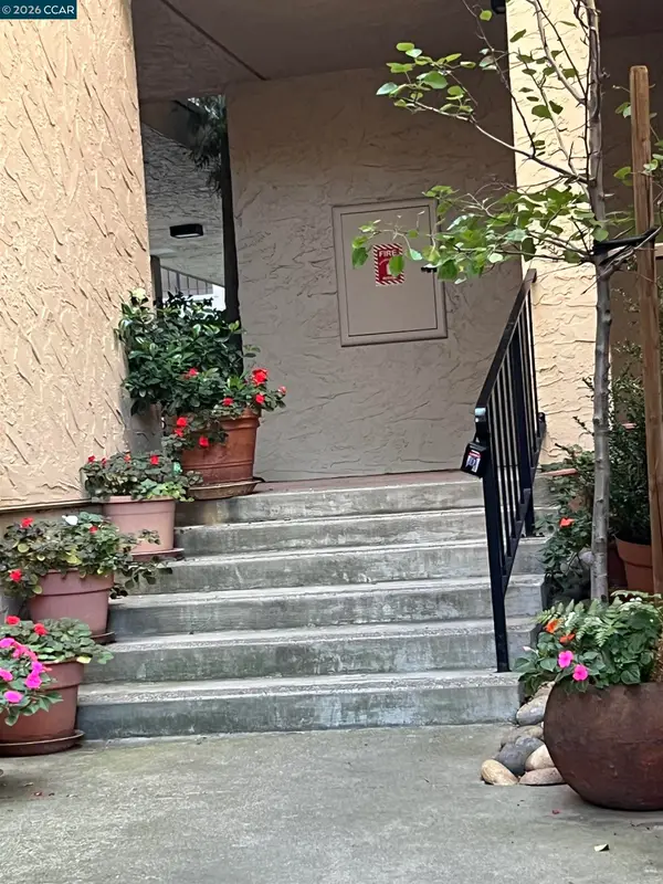 1129 Avenida Sevilla #5A, Walnut Creek, CA 94595